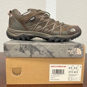 THE NORTH FACE MENS STORM III WP SIZE 9.5